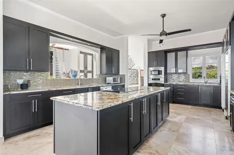 7 Port Road Humacao PR 00791