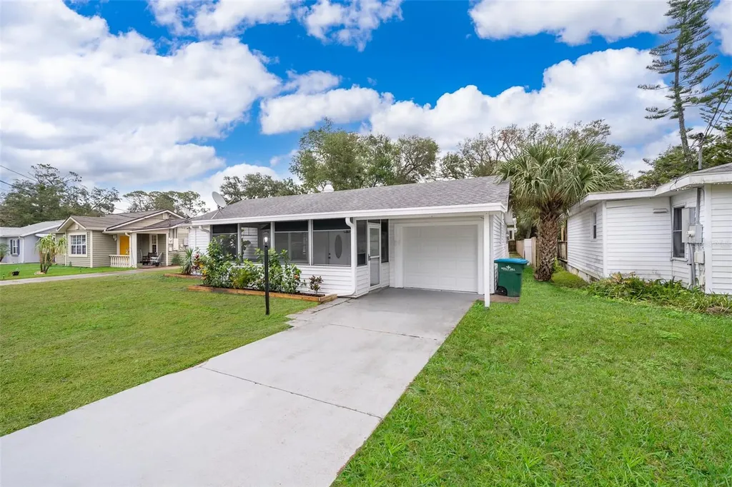 159 Flomich Street Daytona Beach FL 32117