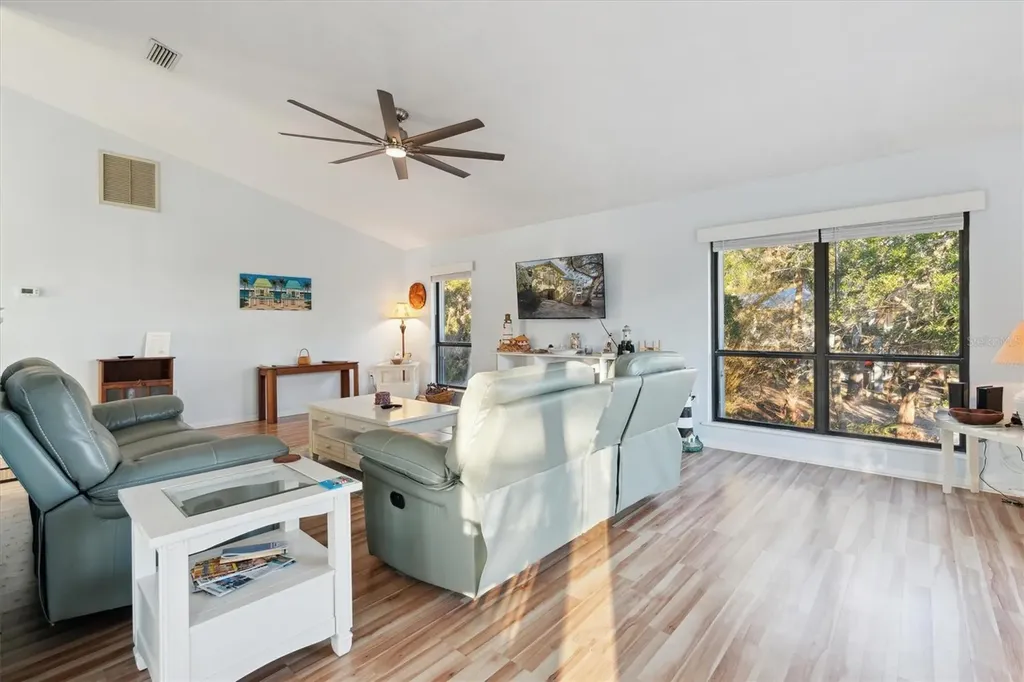 12631 Hodgson Avenue Cedar Key FL 32625