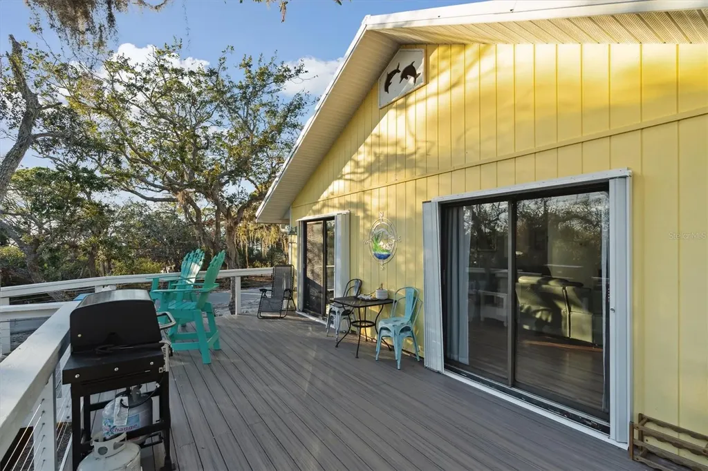 12631 Hodgson Avenue Cedar Key FL 32625
