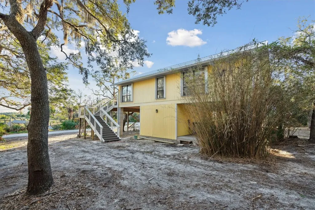 12631 Hodgson Avenue Cedar Key FL 32625