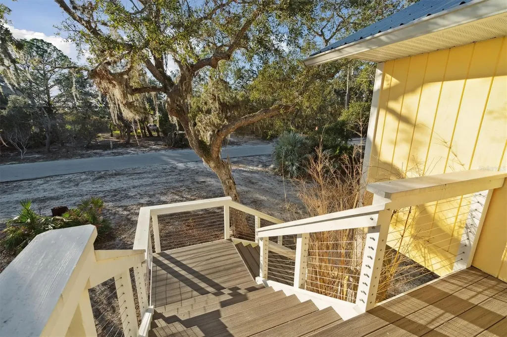 12631 Hodgson Avenue Cedar Key FL 32625