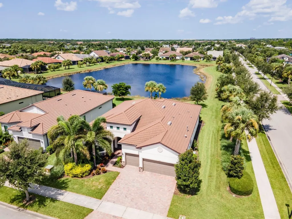 5610 Rain Lily Court Sarasota FL 34238