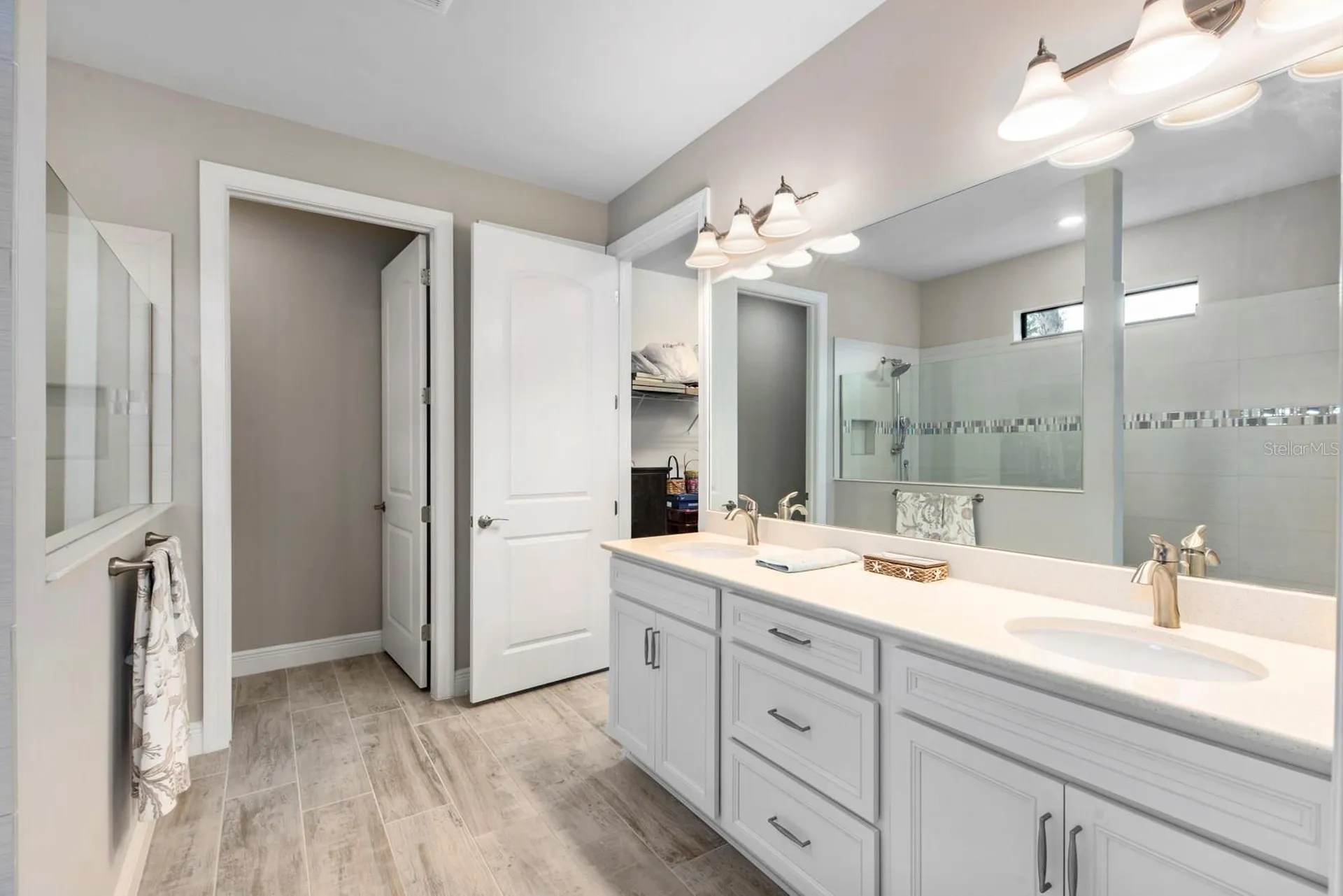 5610 Rain Lily Court Sarasota FL 34238