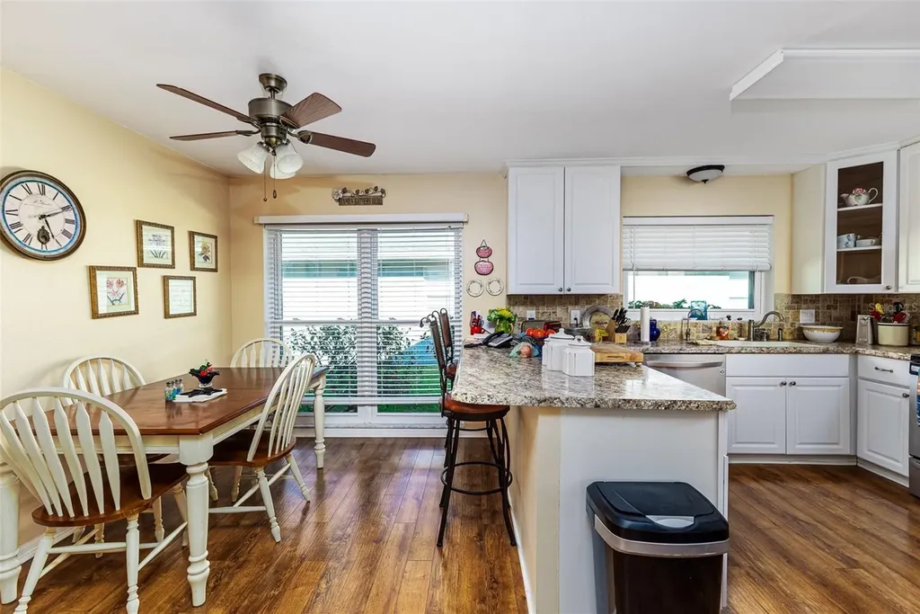 1452 Grand Cayman Circle Winter Haven FL 33884