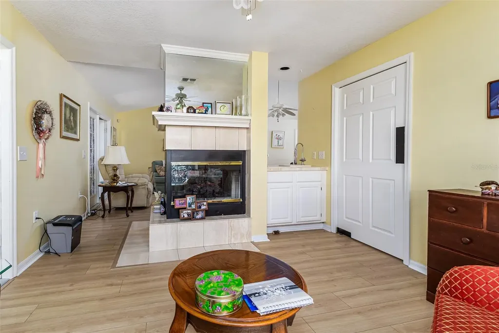 1452 Grand Cayman Circle Winter Haven FL 33884