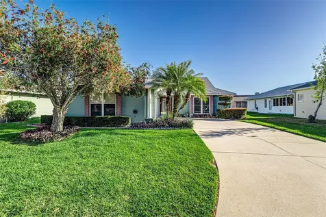 1452 Grand Cayman Circle Winter Haven FL 33884