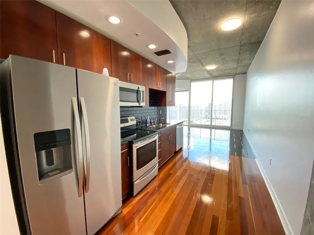 155 S Court Avenue Orlando FL 32801