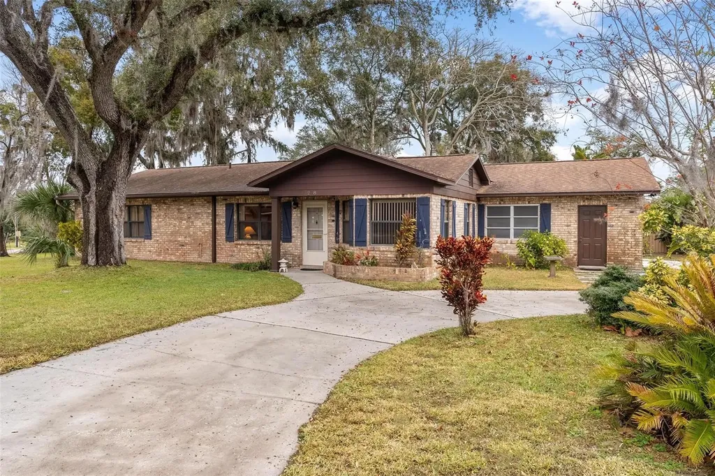 1208 Gibson Street Leesburg FL 34748