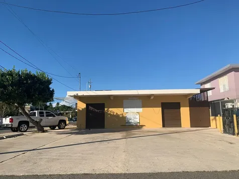 8406 Avenida Jobos Isabela PR 00662