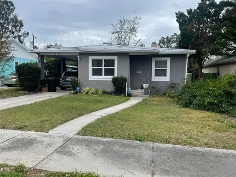 5046 17th Avenue N St Petersburg FL 33710