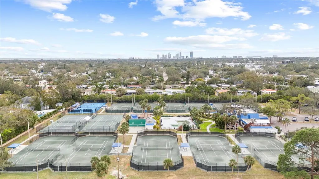 4920 Locust Street NE St Petersburg FL 33703