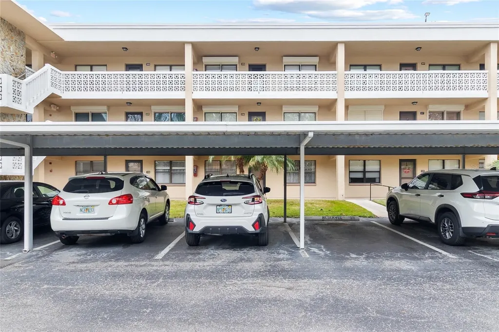 4920 Locust Street NE St Petersburg FL 33703