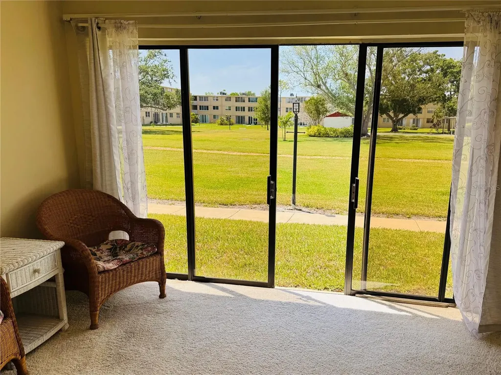4920 Locust Street NE St Petersburg FL 33703