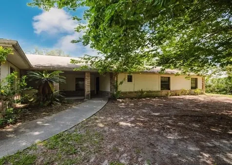 585 Gasline Road Deland FL 32724