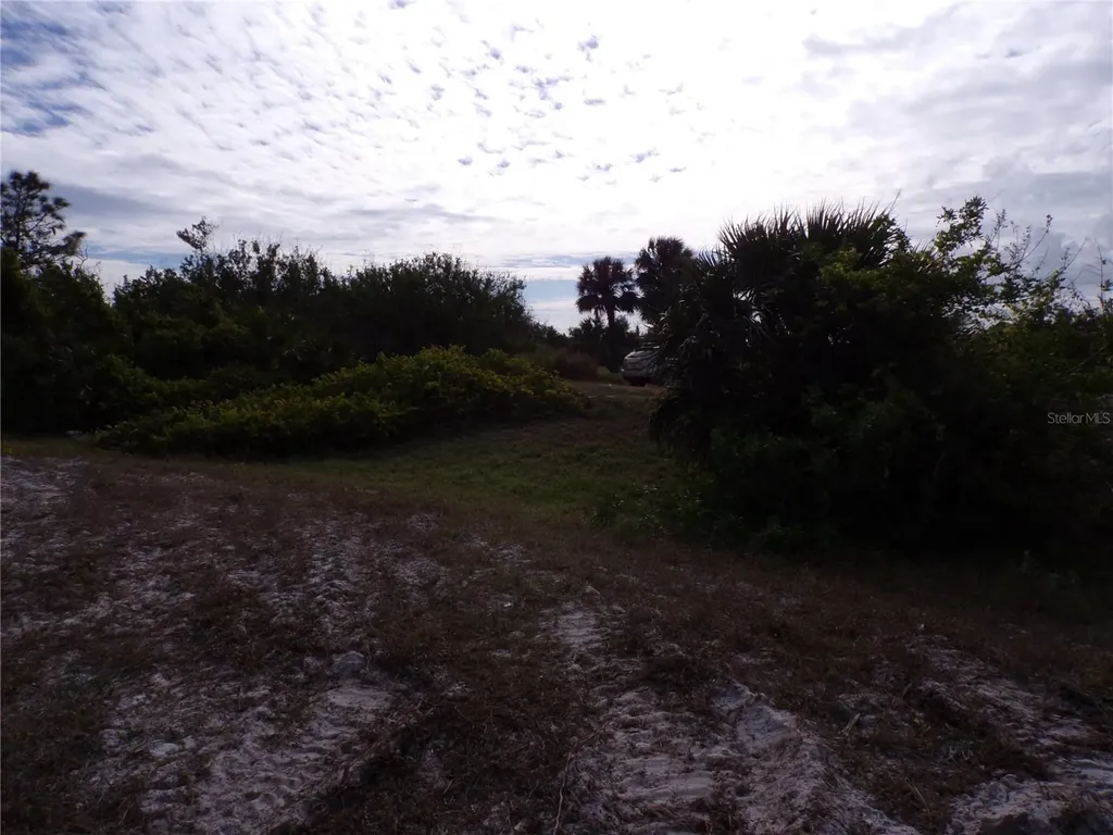22 Medalist Terrace Rotonda West FL 33947