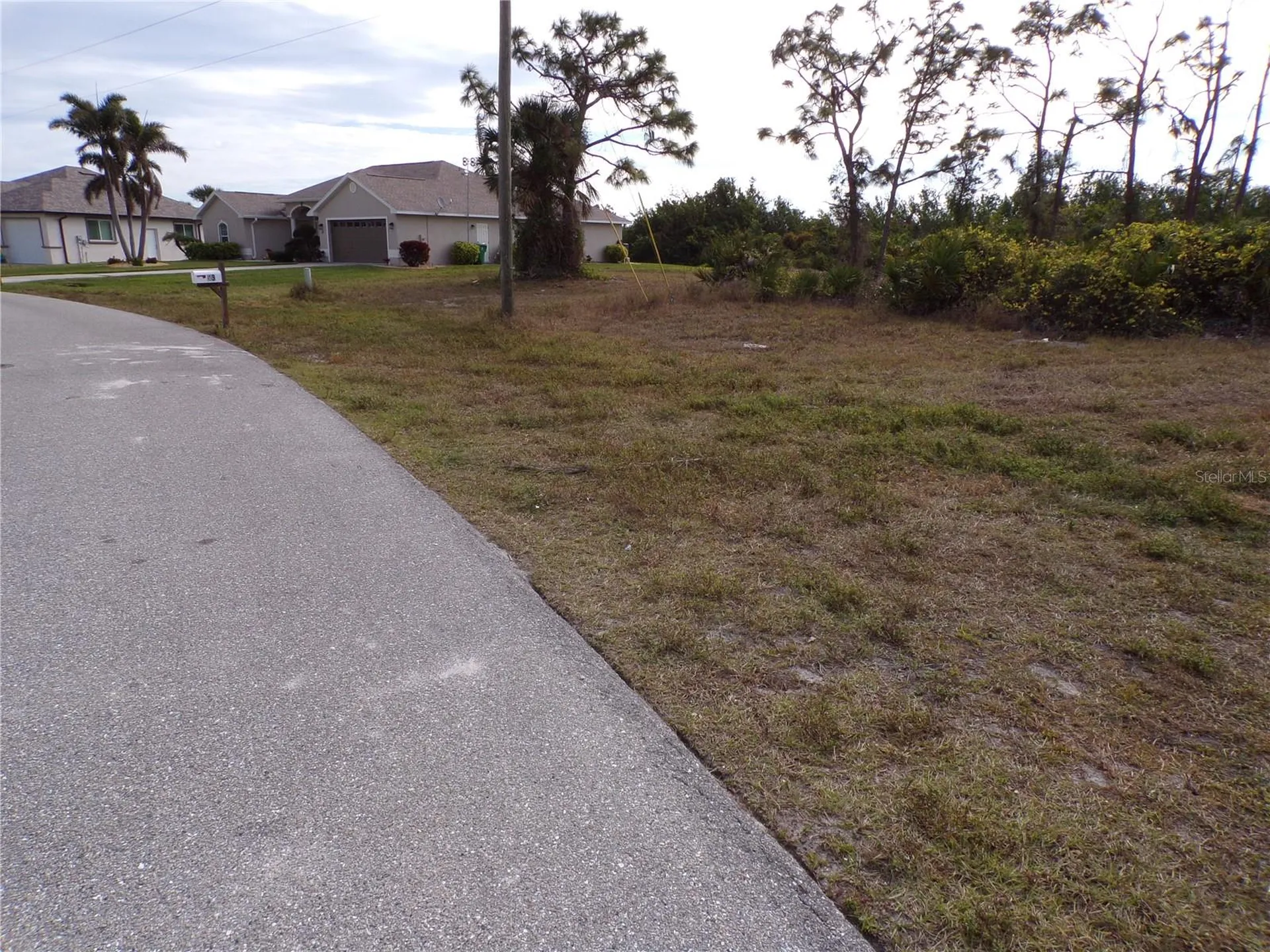 22 Medalist Terrace Rotonda West FL 33947