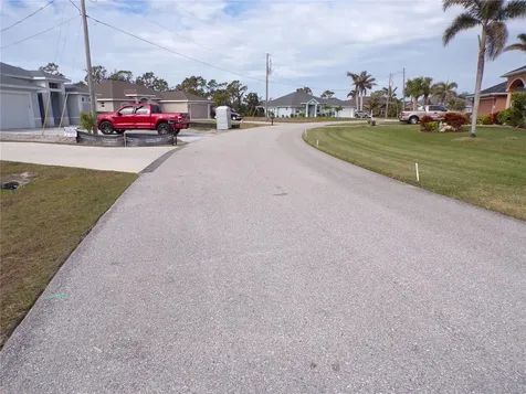 22 Medalist Terrace Rotonda West FL 33947