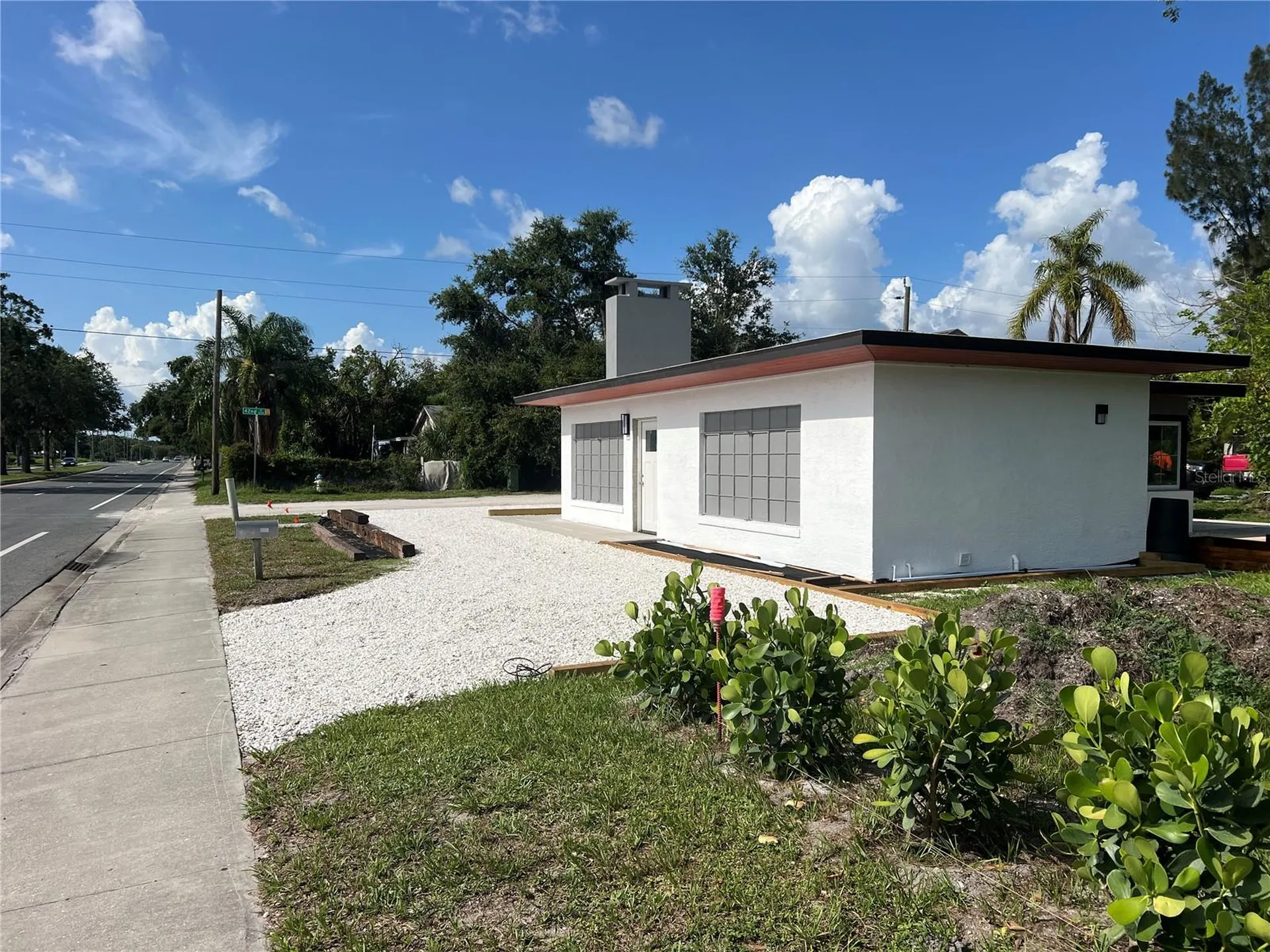 4122 N Lockwood Ridge Road Sarasota FL 34234