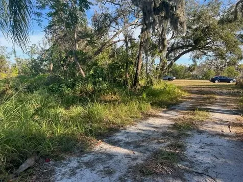 4122 N Lockwood Ridge Road Sarasota FL 34234