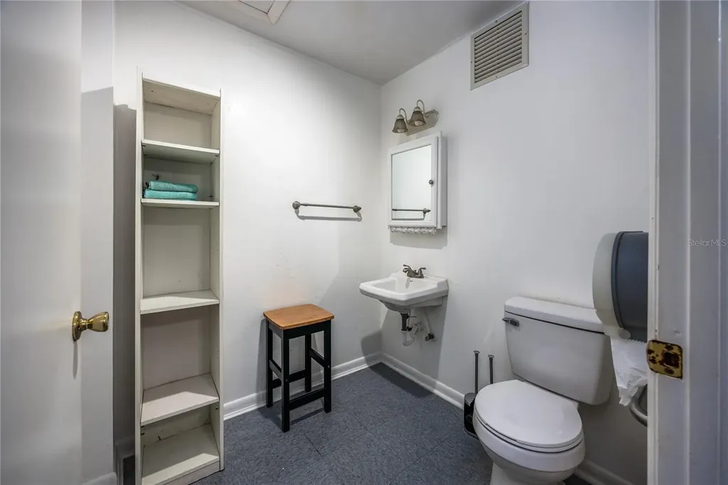 5650 NW 219 Street Micanopy FL 32667