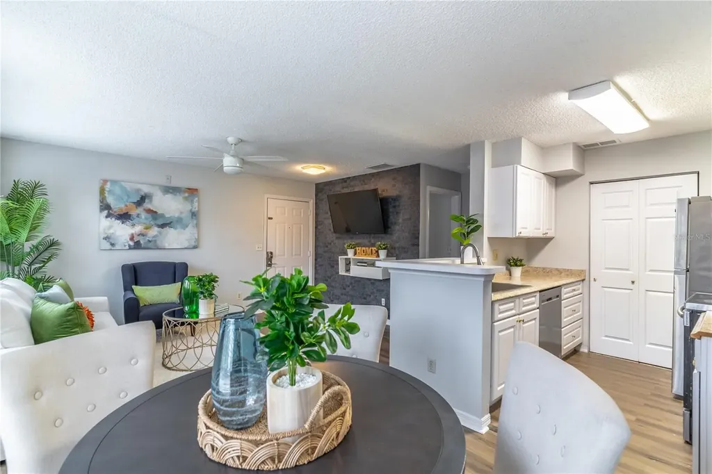 1057 S Hiawassee Road Orlando FL 32835