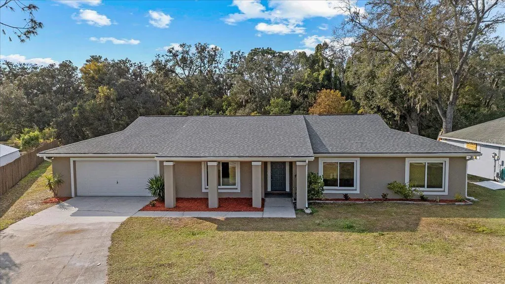 7231 Woodbrook Drive Tampa FL 33625