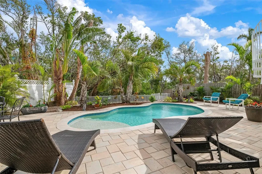 727 Holly Road Anna Maria FL 34216