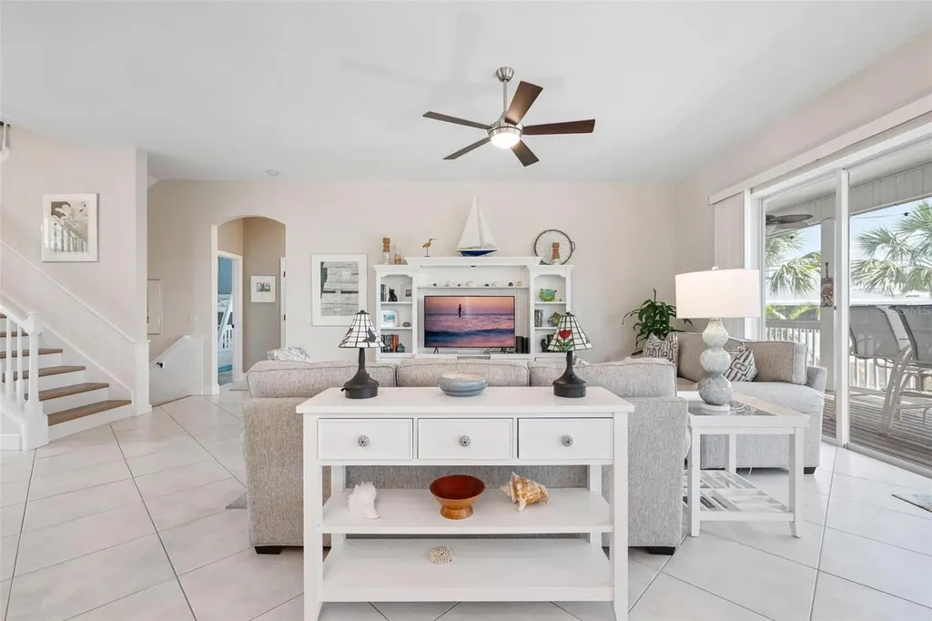 727 Holly Road Anna Maria FL 34216