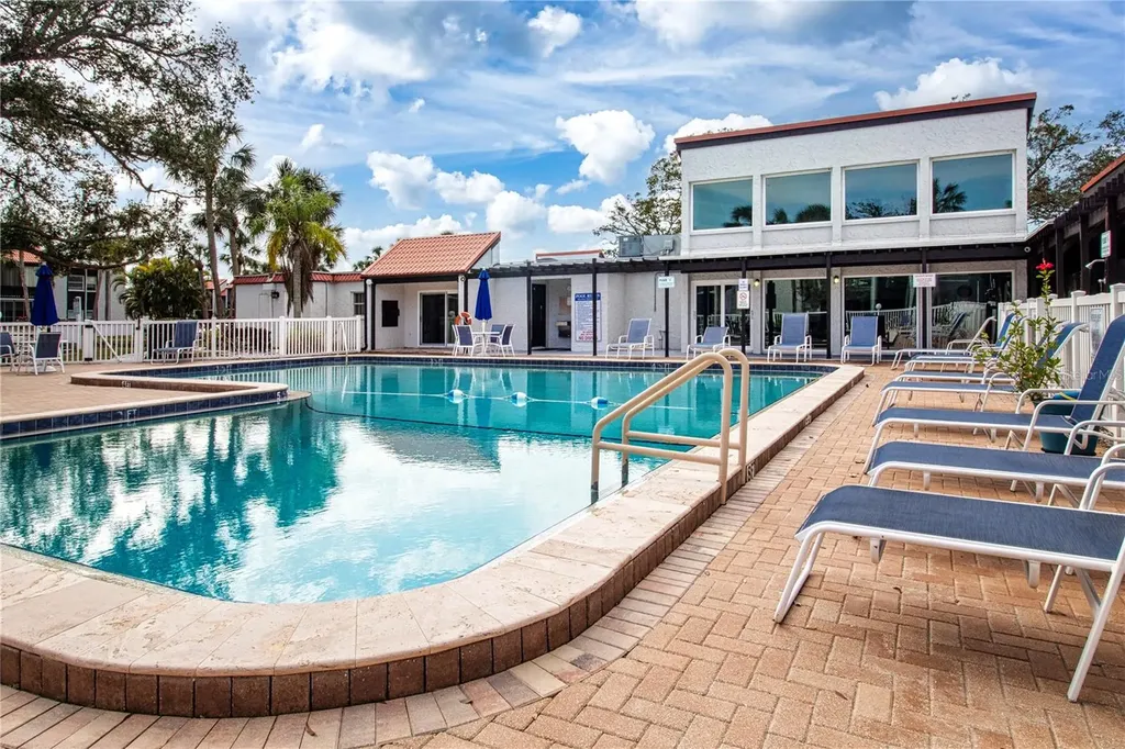 3259 Beneva Road Sarasota FL 34232