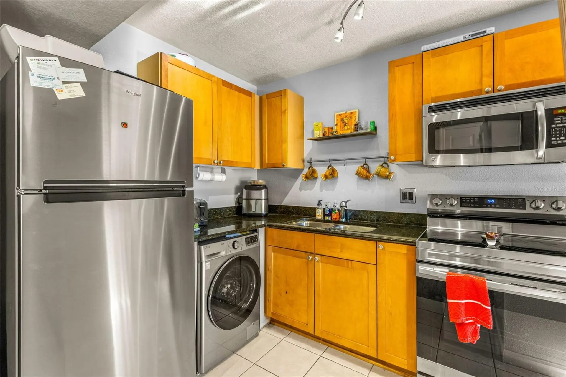 3889 Pompano Drive SE St Petersburg FL 33705