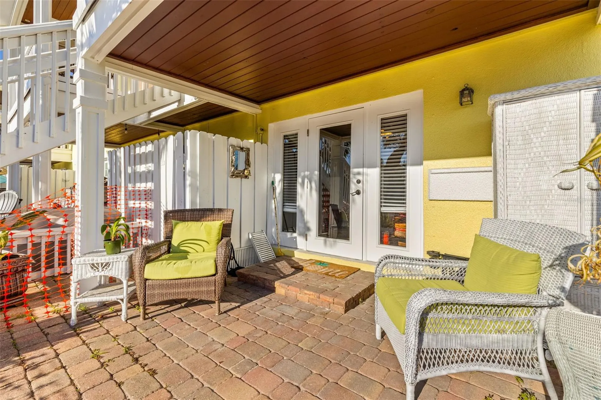 3889 Pompano Drive SE St Petersburg FL 33705