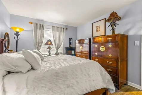 3889 Pompano Drive SE St Petersburg FL 33705