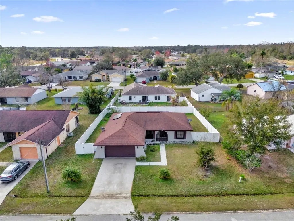 667 Heraldo Court Kissimmee FL 34758