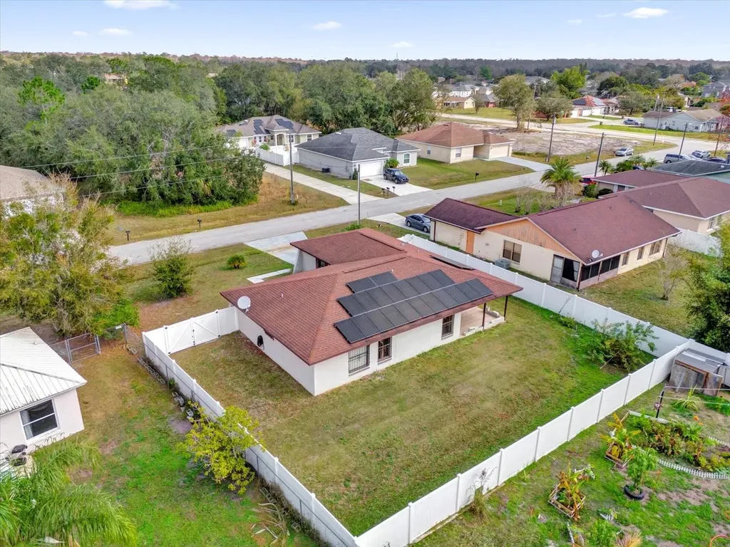 667 Heraldo Court Kissimmee FL 34758