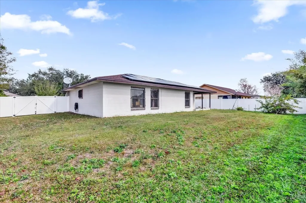667 Heraldo Court Kissimmee FL 34758