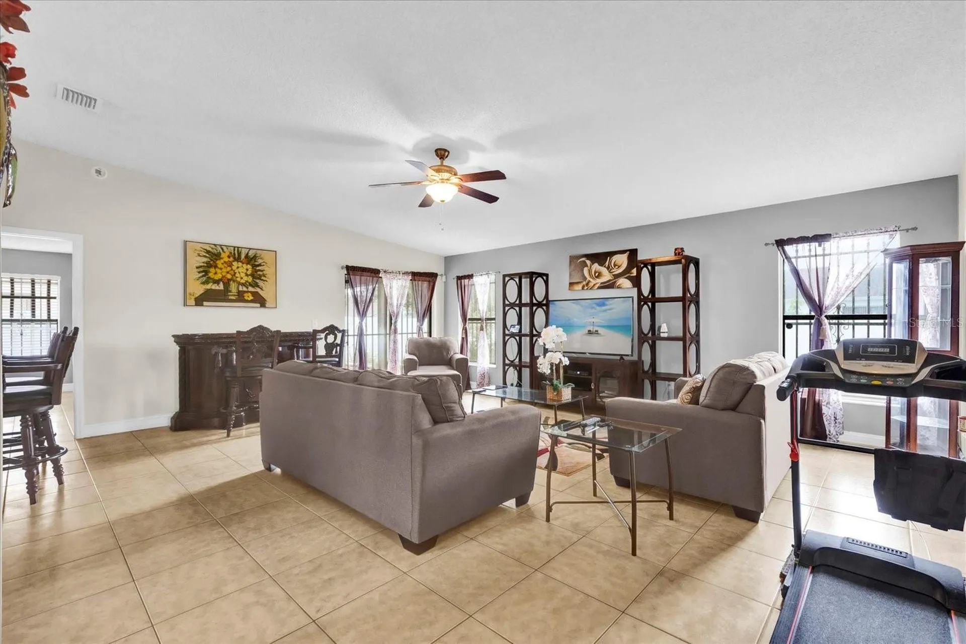 667 Heraldo Court Kissimmee FL 34758