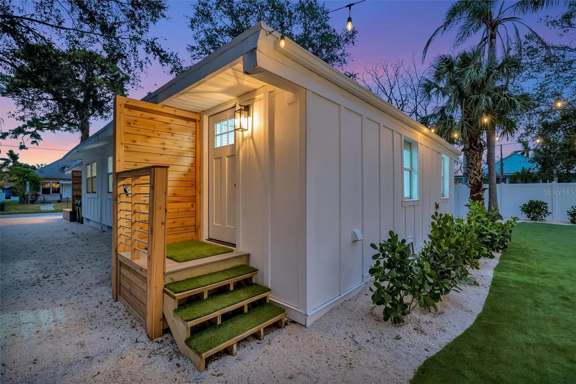 2713 4th Avenue W Bradenton FL 34205
