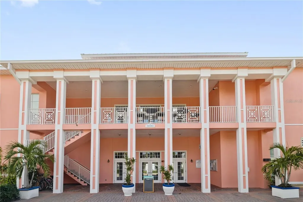 5012 Starfish Drive SE St Petersburg FL 33705