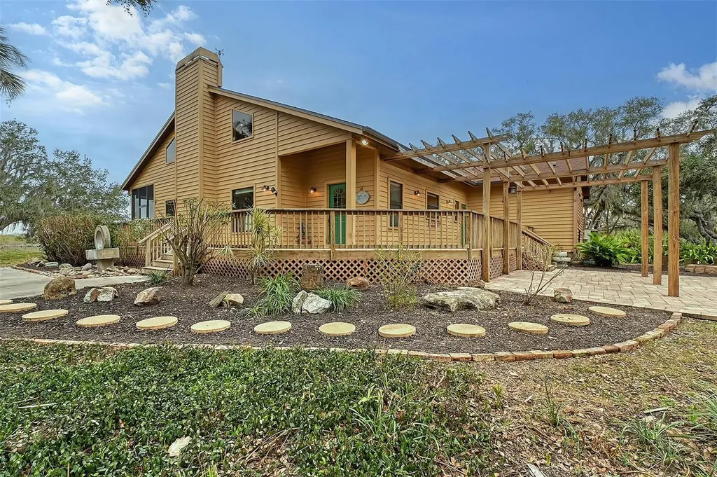 12845 N Branch Road Sarasota FL 34240