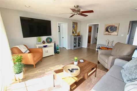 326 Benton Street Orlando FL 32839