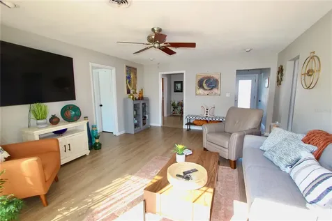 326 Benton Street Orlando FL 32839