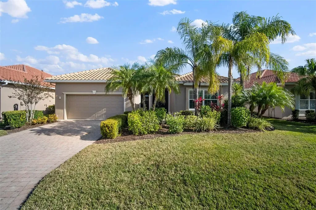 6411 41st Court E Sarasota FL 34243