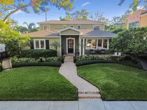 526 19th Avenue NE St Petersburg FL 33704