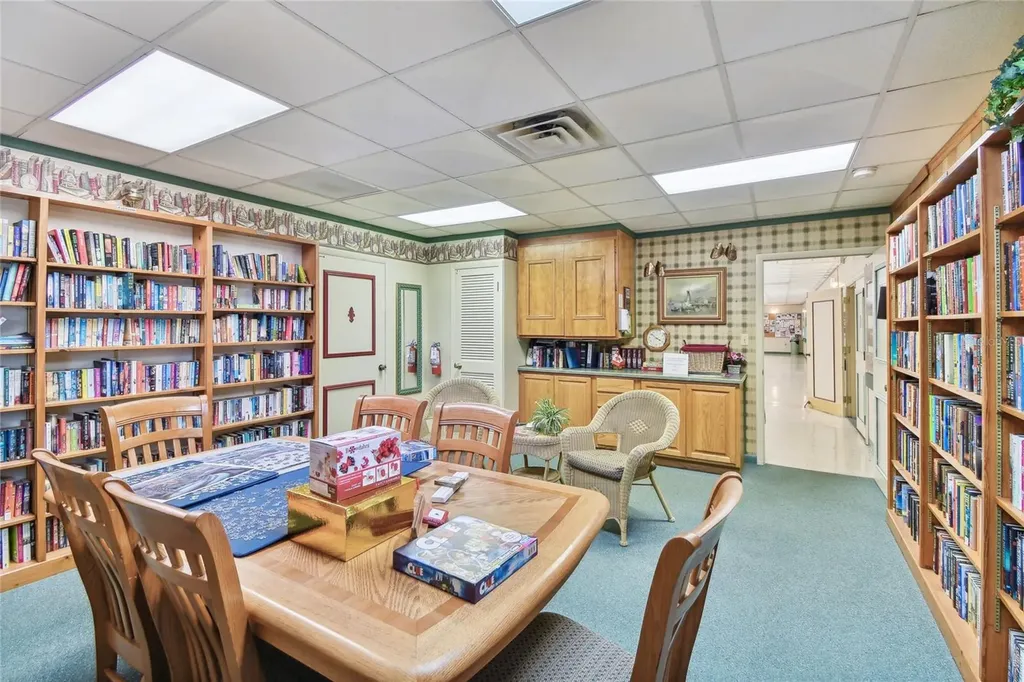 82037 5th Avenue N Pinellas Park FL 33781
