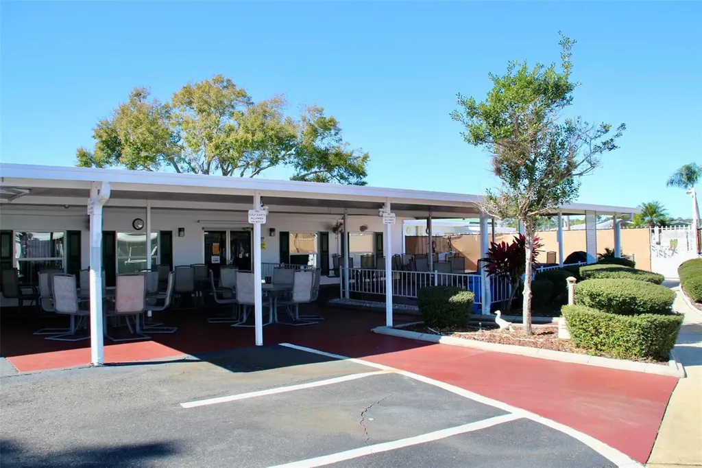 82037 5th Avenue N Pinellas Park FL 33781