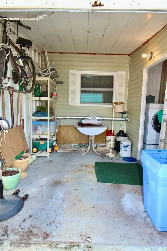 82037 5th Avenue N Pinellas Park FL 33781