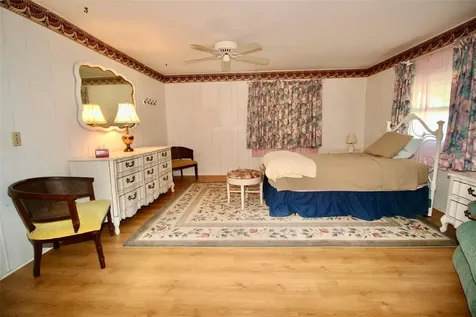 82037 5th Avenue N Pinellas Park FL 33781