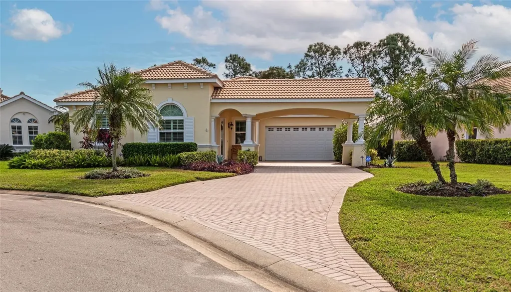 5086 Faberge Place Sarasota FL 34233