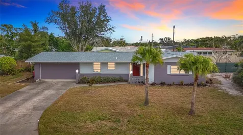 2523 Darwin Avenue Sarasota FL 34239